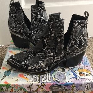 Jeffrey Campbell Cromwell Cutout Western Boot